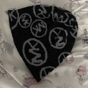 Michael kors beanie